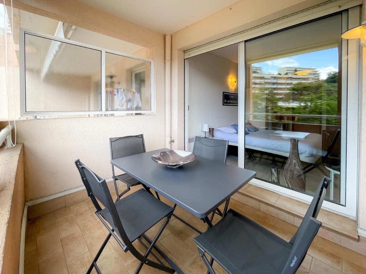Appartamento Les Terrasses 2Pers Parking Wifi Roccabruna Esterno foto